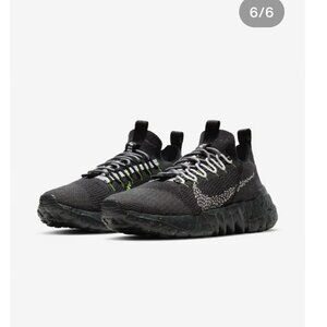 Nike Space Hippie 01 - Black Volt - 8.5